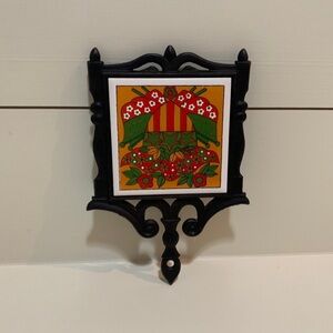 Vintage Holt Howard Flower Power Retro Tile Trivet Hotplate Ceramic & Cast Iron
